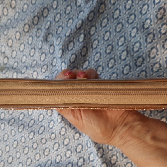 Kate Spade Wallet Gold Glitter Women's Clutch - Picture 13 of 16